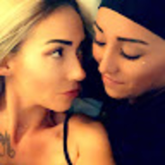 Meet your Posher, Denise - Picture 1 of 1